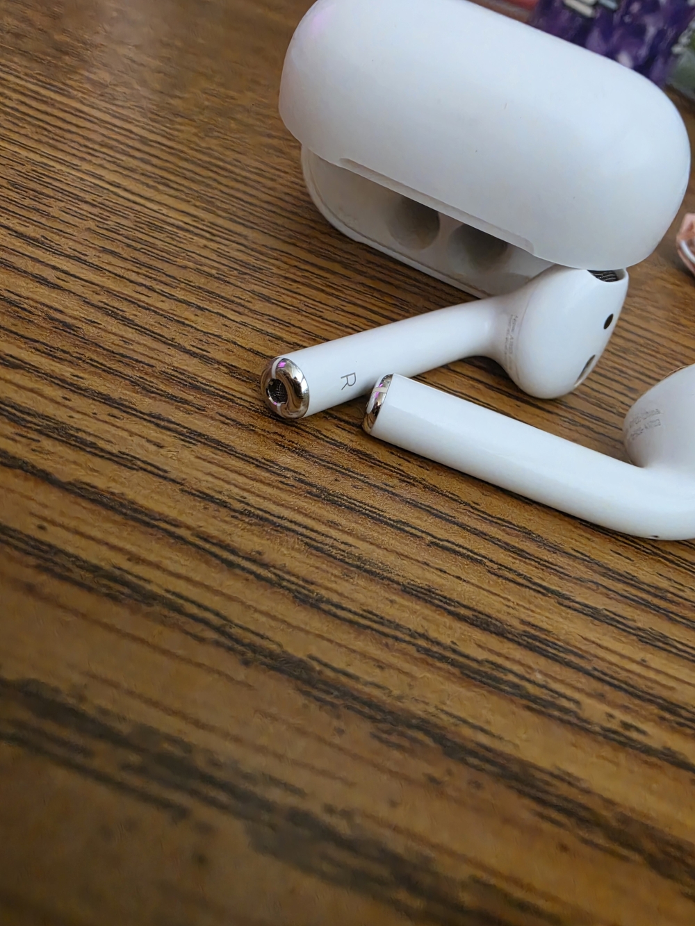 Wireless True Bluetooth Earbuds - White - Apple Airpod